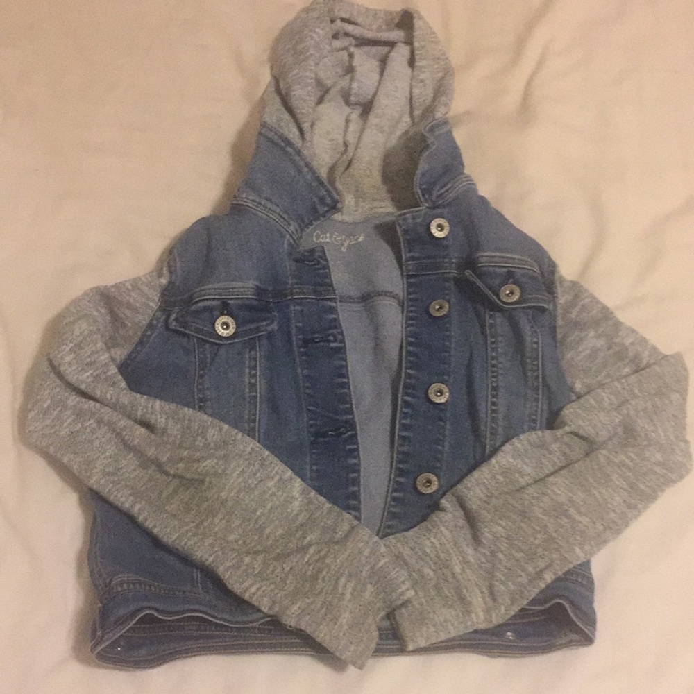 Hooded denim jacket